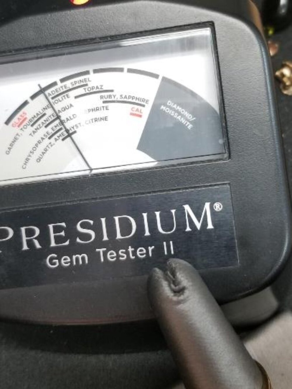 C&L 10k gold==Citrine gemstone ==8 1/2 sz==2.07 grams - Picture 10 of 12